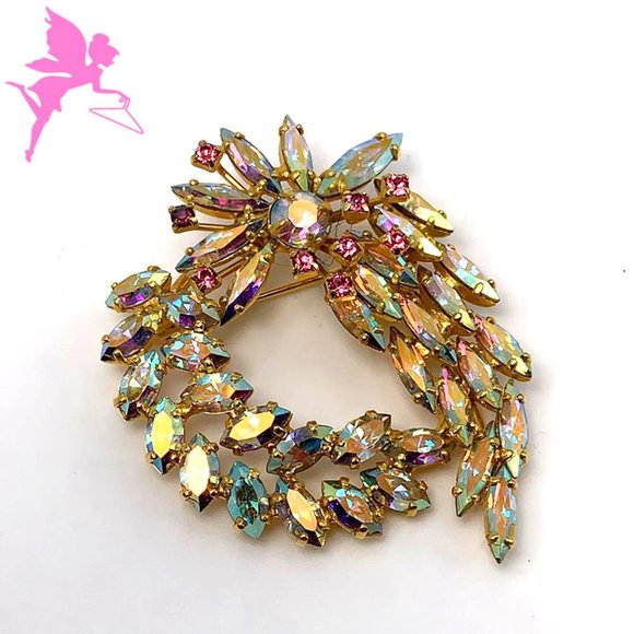 VINTAGE RARE UNSIGNED 1960's Aurora Borealis Marquis Cut Rhinestone Brooch - Picture 1 of 4